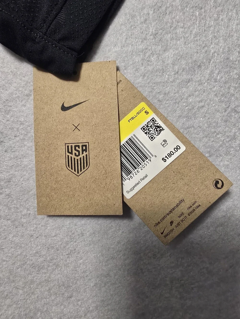 Nike Aero-Fit Womens Black Star-Print Performance Soccor Jersey  Retail $180